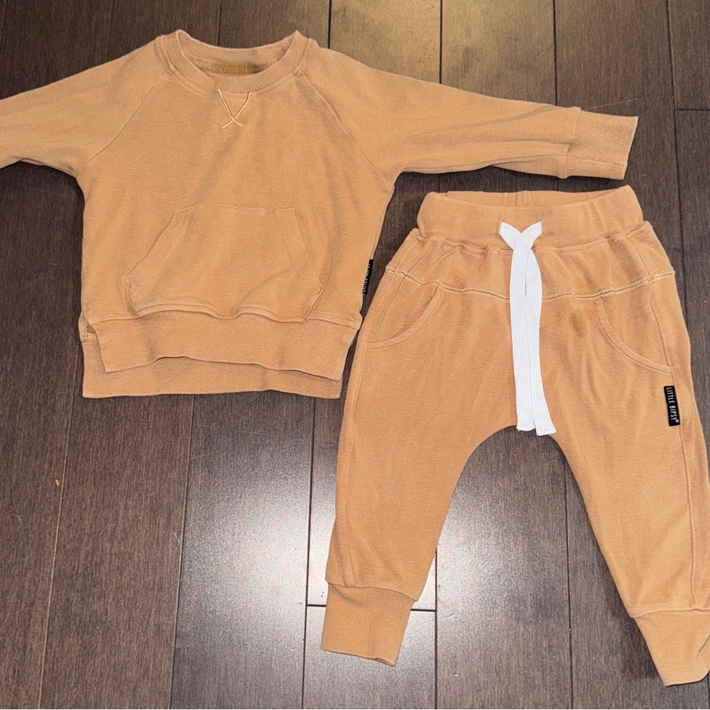 Little Bipsy Sweat Suit